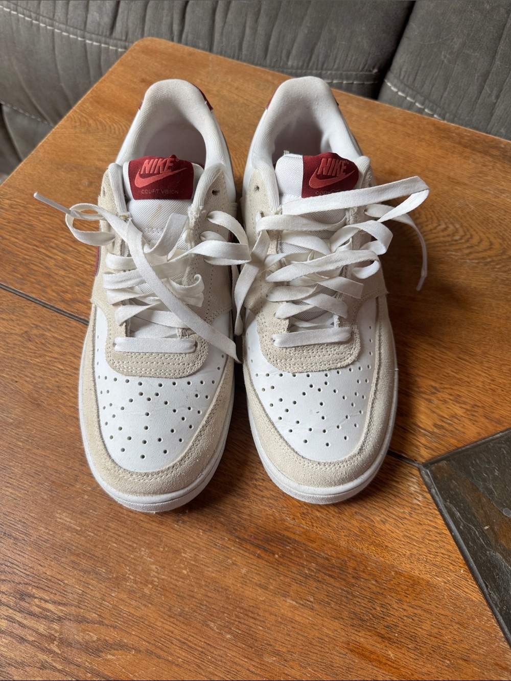 Nike Low-Top Sneakers in White and Beige with Maroon Tongue Logo